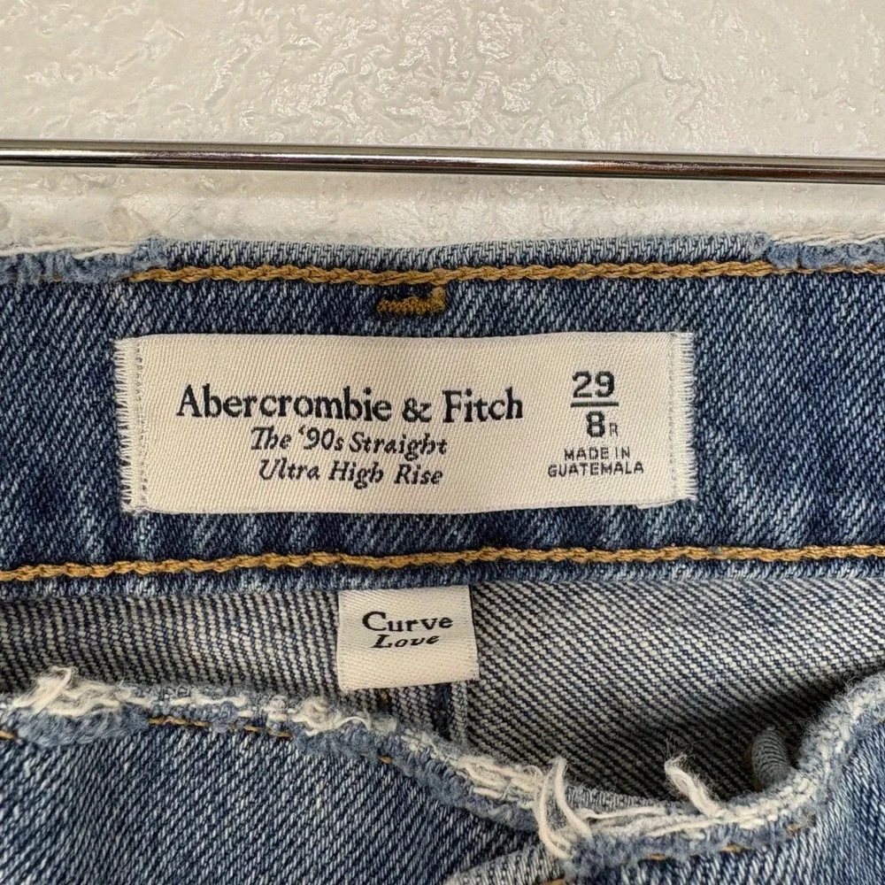 Abercrombie & Fitch Curve Love 90s Straight Ultra High Rise Jeans Blue 29 8R - Picture 4 of 9